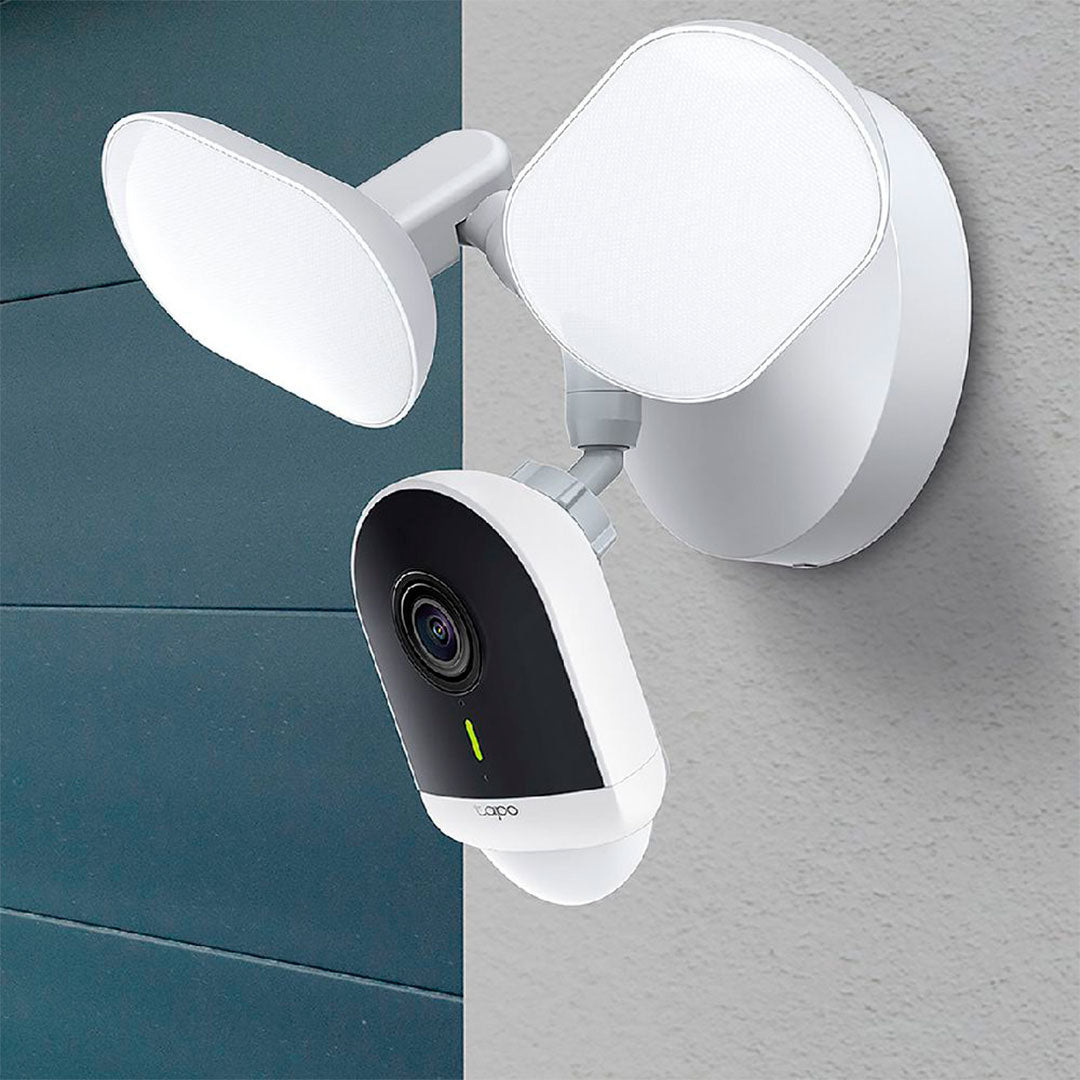 TP-LINK TAPO C720 Cámara de seguridad WIFI 3MP con Reflector