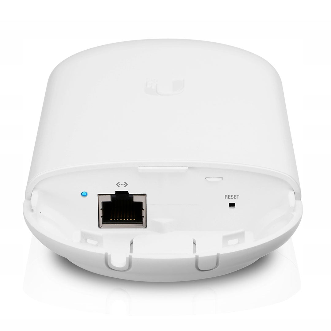 UBIQUITI Loco5AC Acces Point 5AC Nanostation Airmax 13dBi PoE - No incluye Inyector