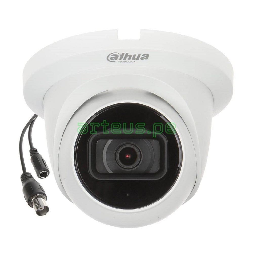 Cámara de videovigilancia Dahua tipo domo blanca para seguridad electrónica y monitoreo.