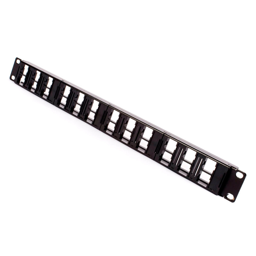 COMMSCOPE 760049932 Patch Panel Uniprise 24 Puertos Cat5E/6/6A UTP Descargado Serie M