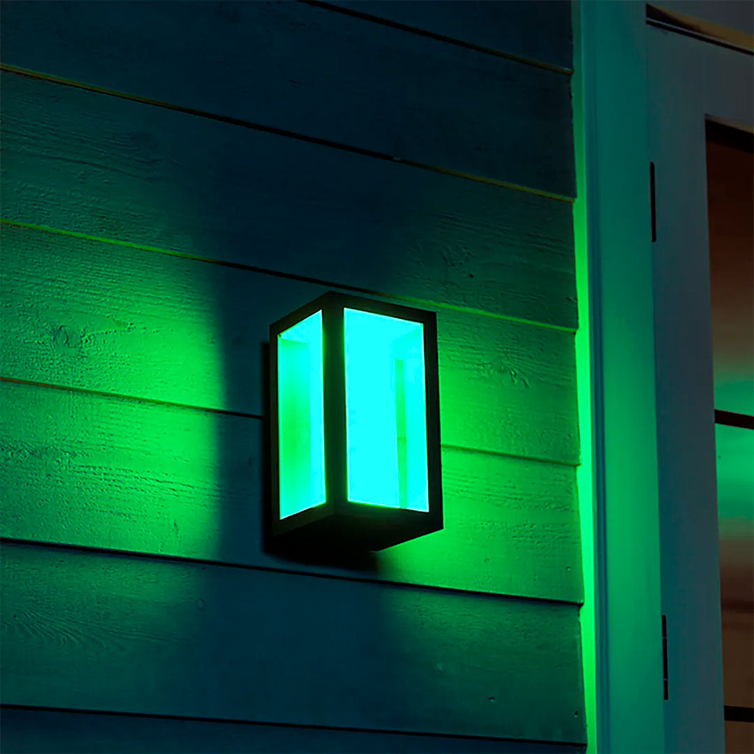 PHILIPS HUE 915005730601 Lámpara Aplique Mural para Exteriores White and Color Ambiance, 8W, 25000 horas