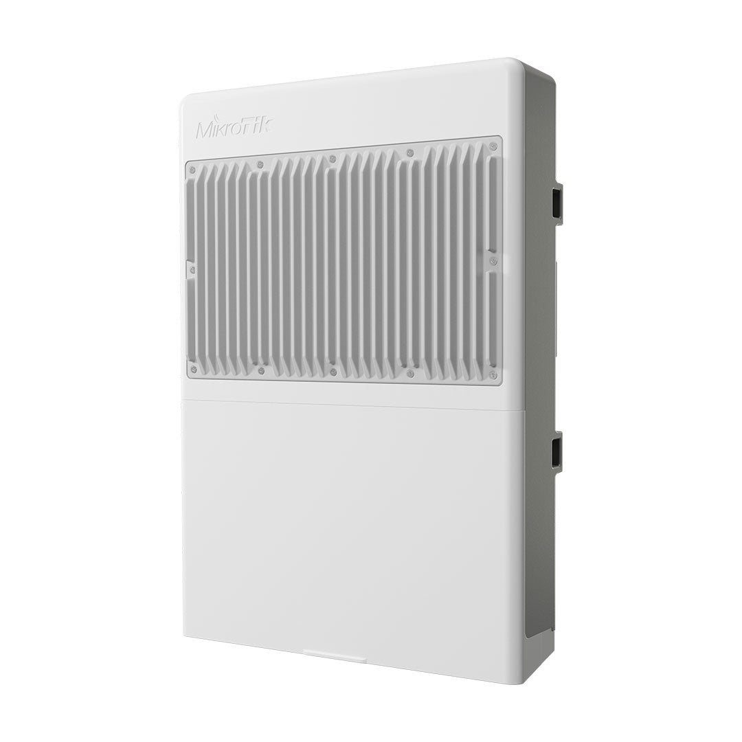 MIKROTIK NETPOWER 16P Switch Para Exterior 16 Puertos PoE y 2 Puertos SFP+