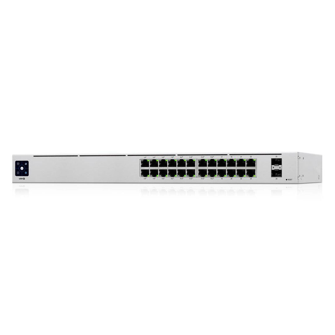 Switch de red 24 puertos PoE con carcasa metálica, ideal para cableado estructurado y redes.