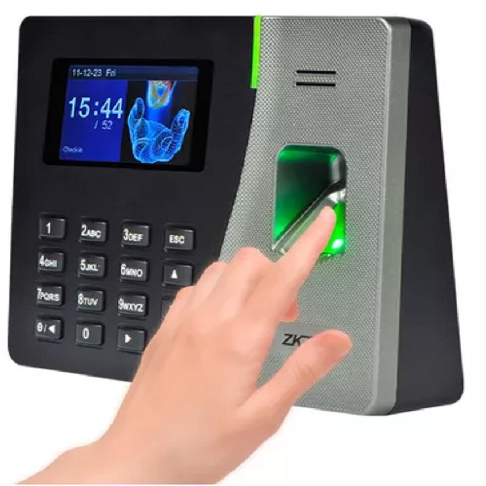 Terminal de control de acceso biométrico con lector de huellas digitales y teclado.